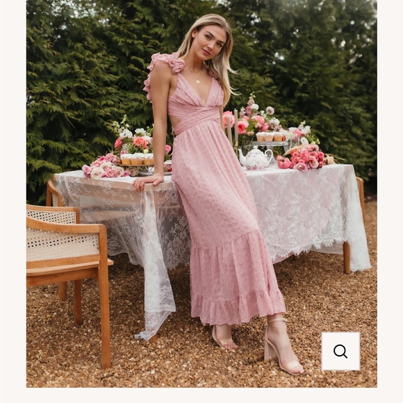 The Post Dresses & Skirts - The Post Maddox Rose Maxi, size small, NWT